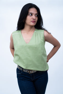 Velorrea Muse green top